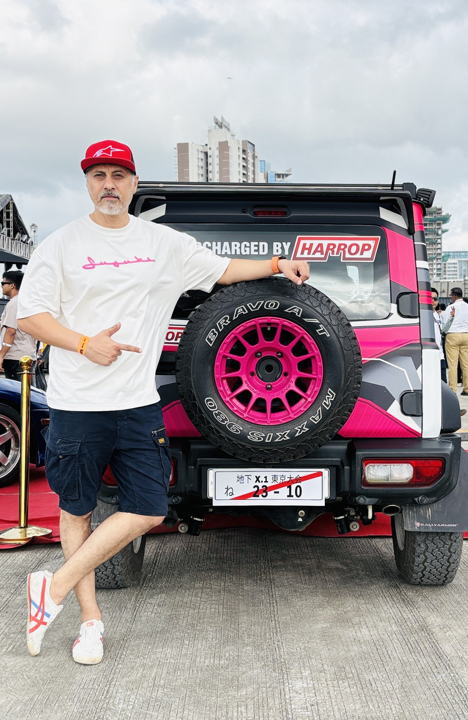 Suzuki Jimny Limited Edition Oversized Cotton Graphic Print 260GSM T-Shirt Unisex